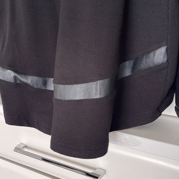 💕HP💕Generation Love Bobo Italian Faux Leather Sleeve Sweatshirt in black - Picture 12 of 14